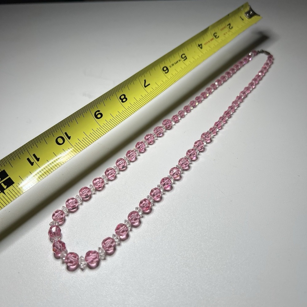 Art Deco Pink Crystal Bead Necklace: Vintage Geometric Faceted Glass - Picture 3 of 7